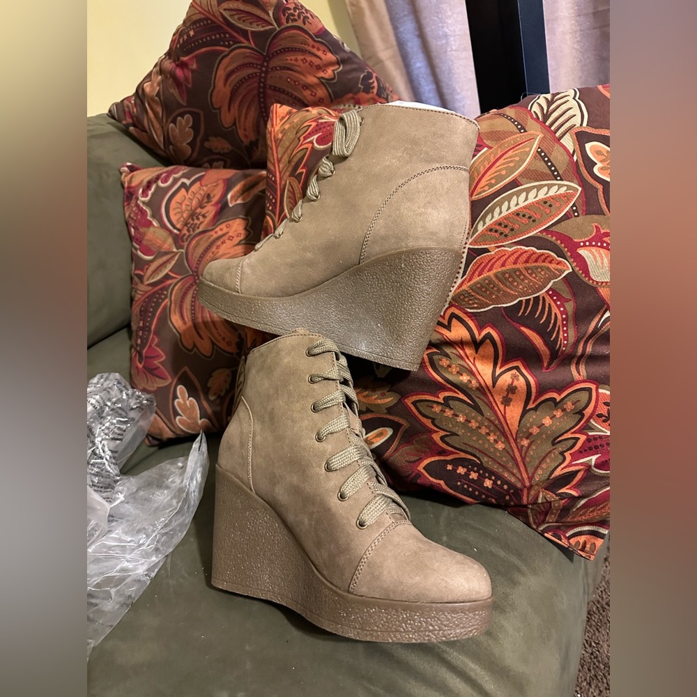 Women Shoes